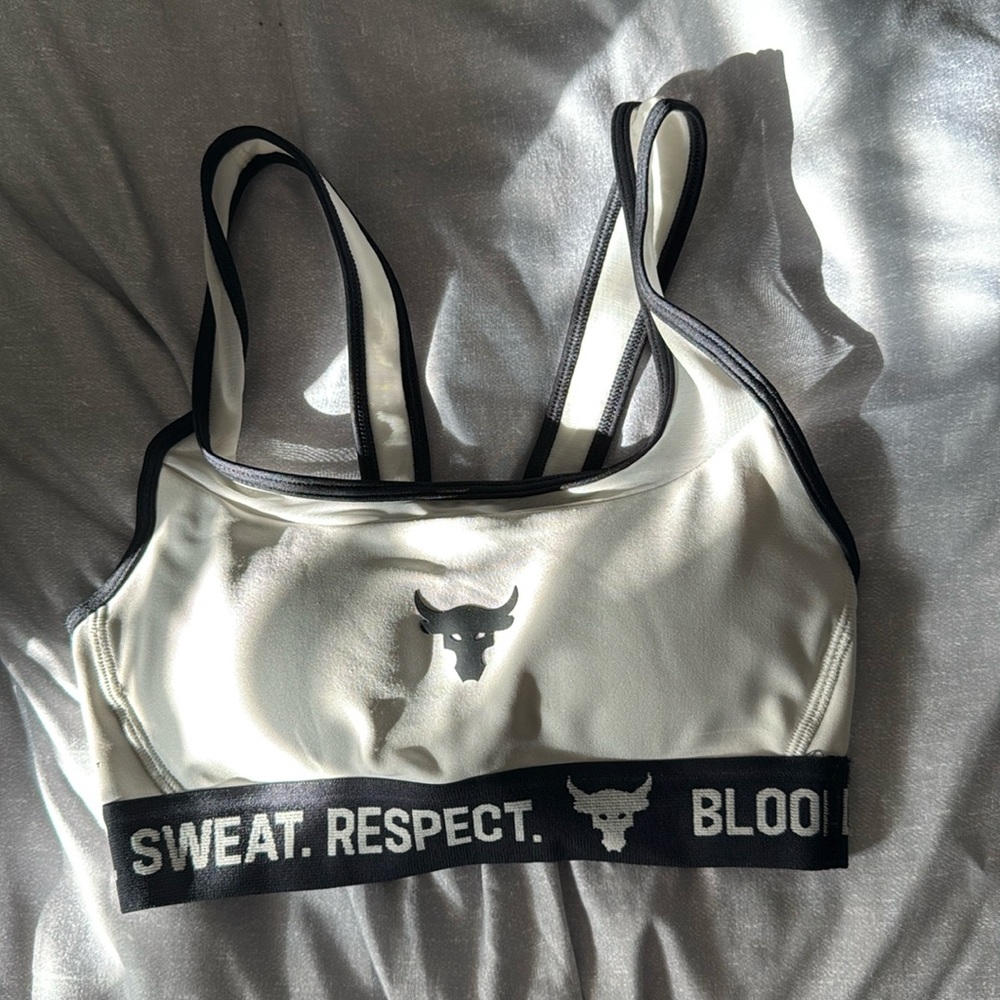 Under Armour sports bra, Like new